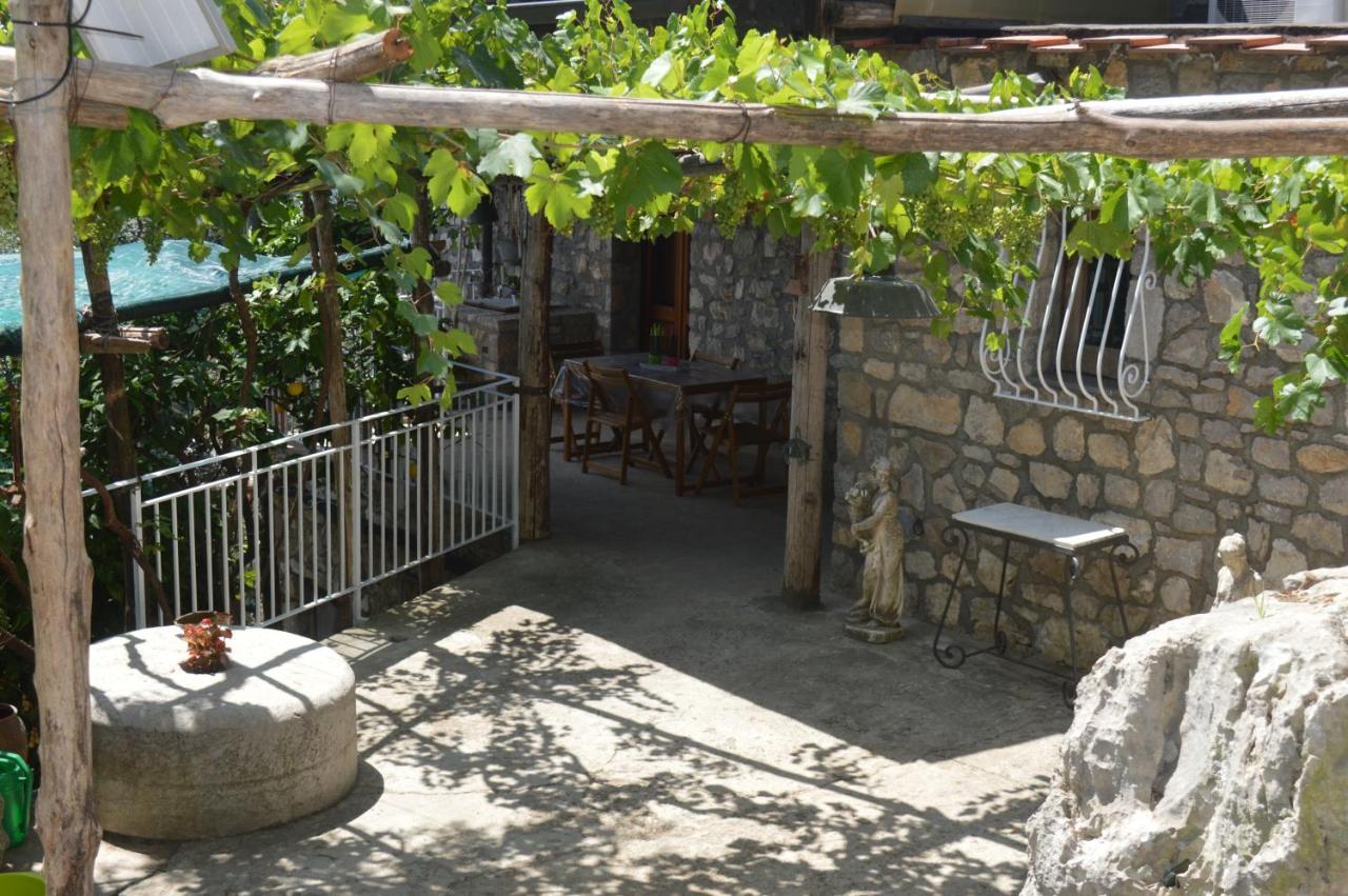 La Petra Villa Vico Equense Eksteriør bilde